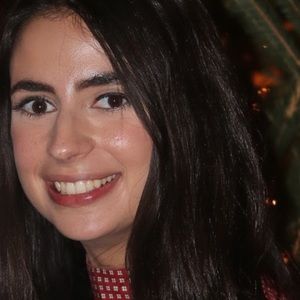 Meet your Posher, Mia